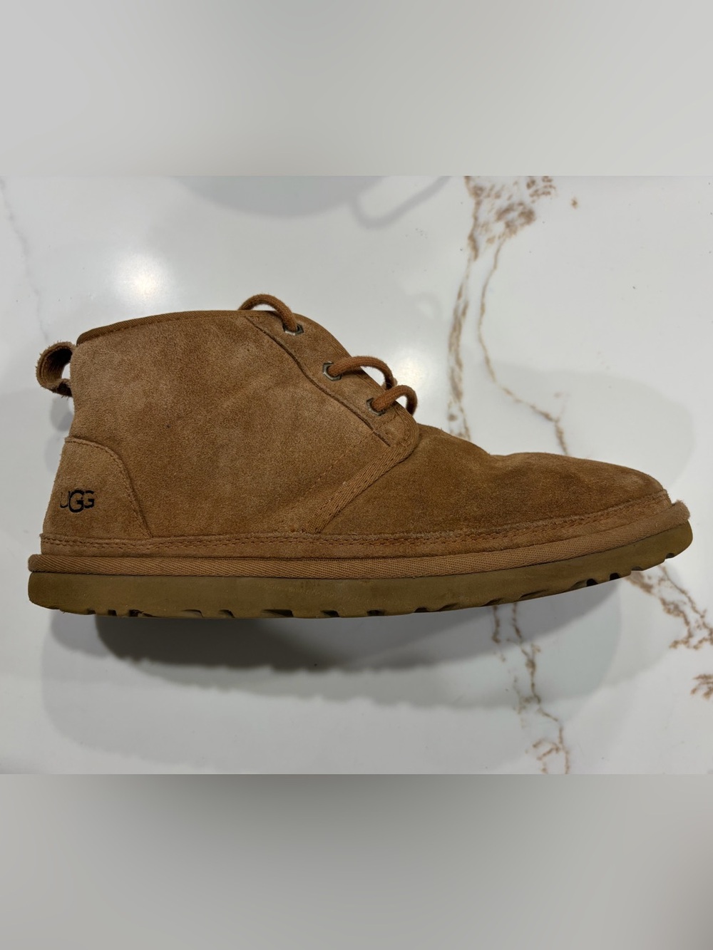 UGG Men's Neumel Tan Suede Chukka Boot, size 10